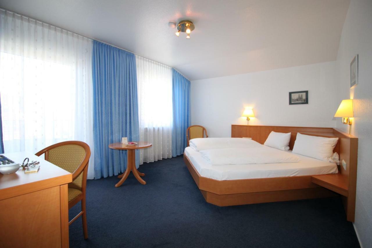 Hotel Garni Eden Meersburg Extérieur photo