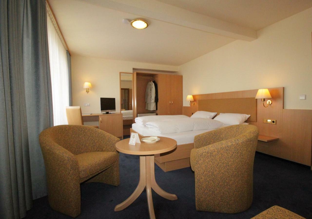 Hotel Garni Eden Meersburg Extérieur photo